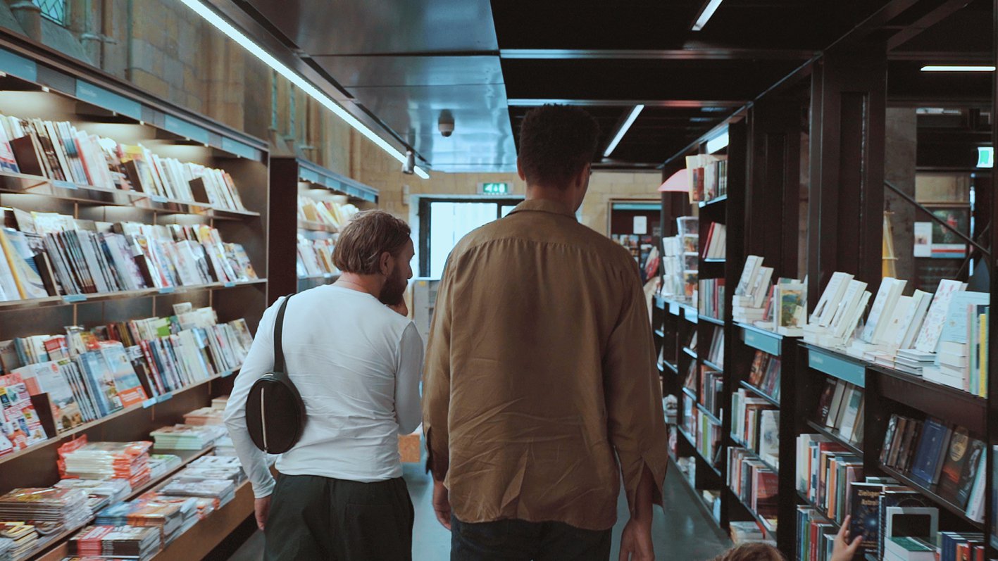 Maurits de Bruijn en Don Yaw Kwaning bij Boekhandel Dominicanen in Maastricht