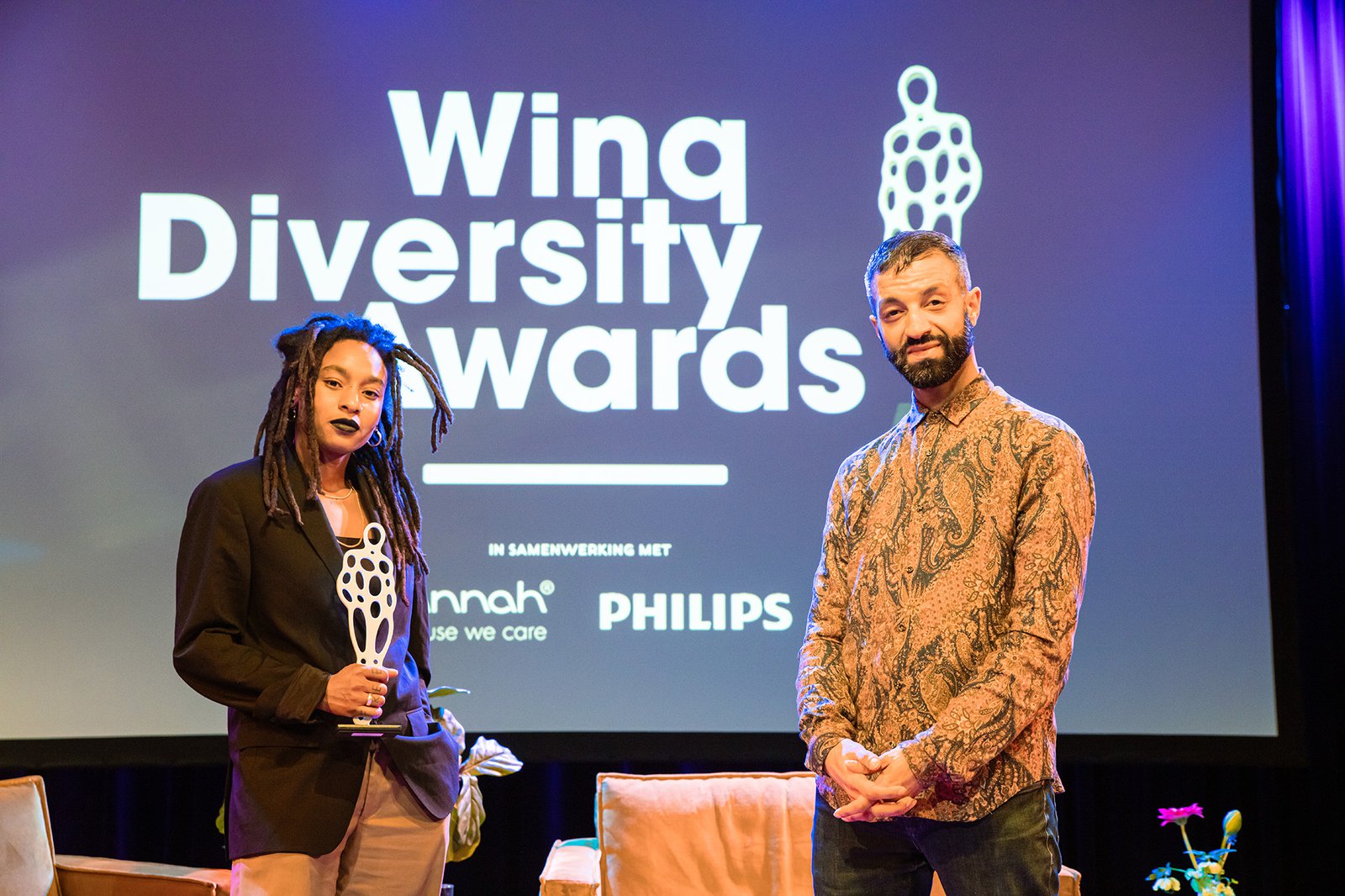 Naomie Pieter en Tofik Dibi bij de Winq Diversity Awards 2021